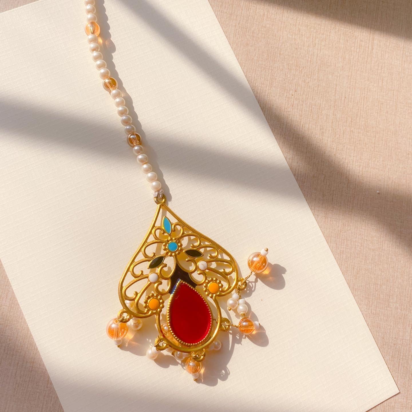 BN-15 - Chashni Bindi