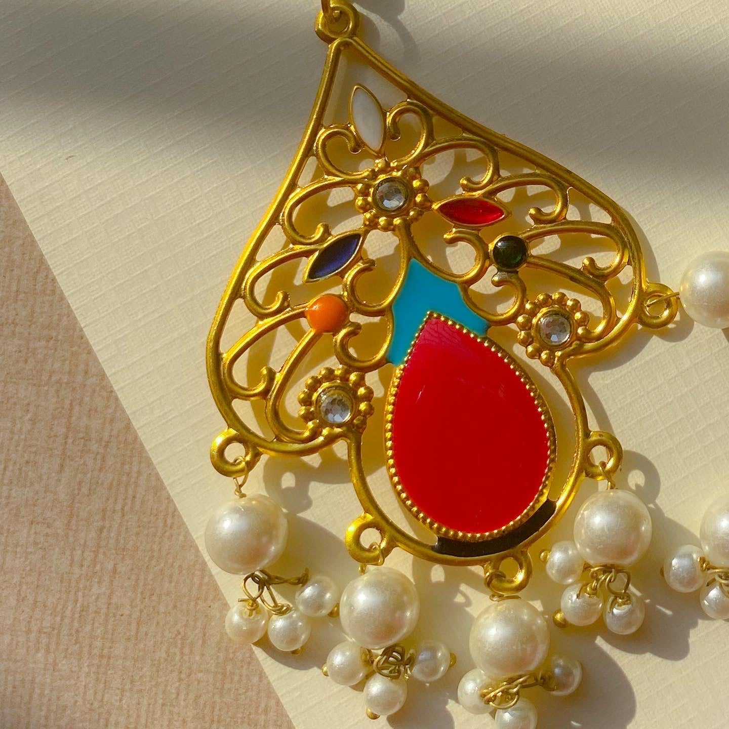 BN-15 - Chashni Bindi